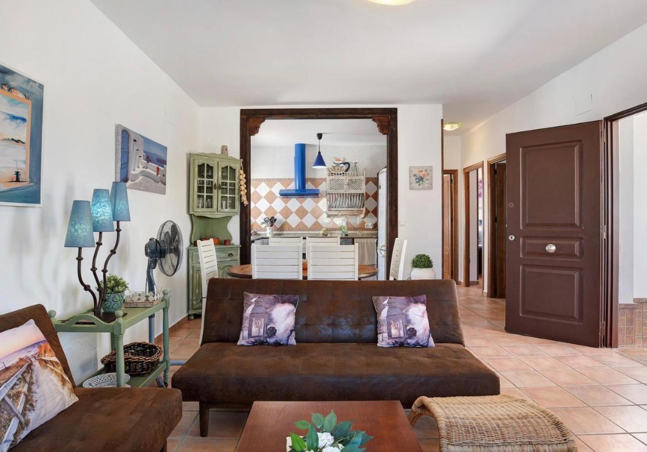 Ebano Apartment *
